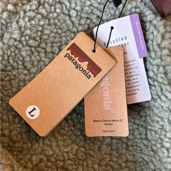 Patagonia Light Olive Green Retro-X Sherpa Fleece with Navy Logo Tag - Picture 6 of 6